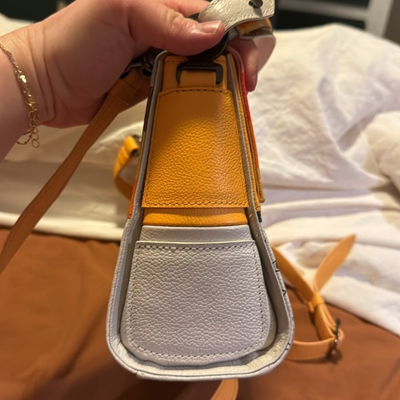 Min and mon bright and colorful purse - Picture 3 of 6